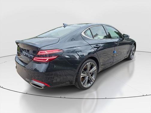 2025 Genesis G70 3.3T RWD Sport Advanced