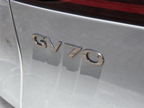 2026 Genesis GV70 2.5T Advanced