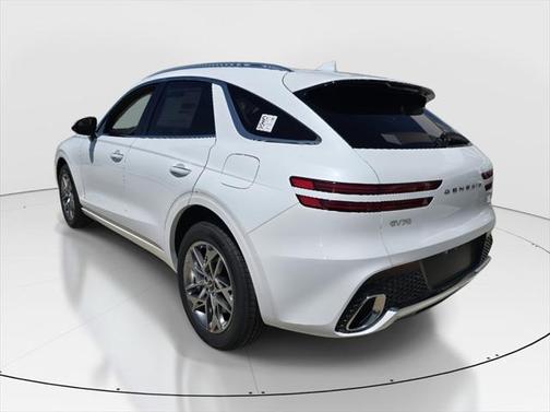 2025 Genesis GV70 2.5T