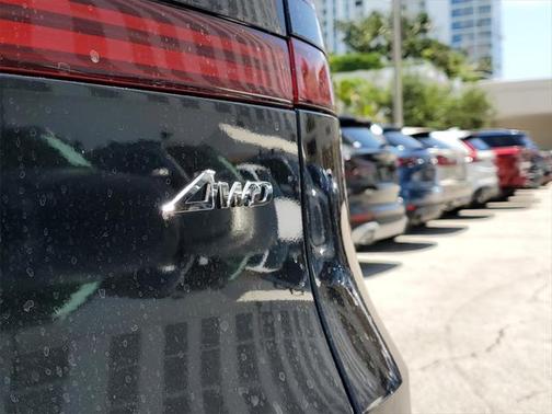 2023 Genesis GV70 2.5T AWD