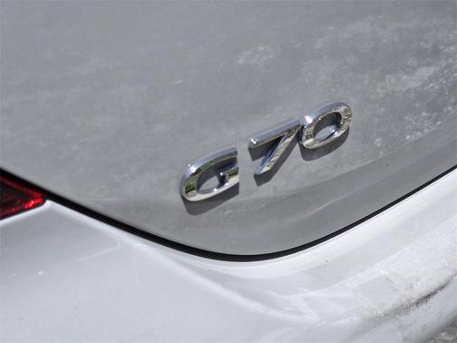 2026 Genesis G70 2.5T RWD Prestige