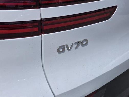 2026 Genesis GV70 2.5T