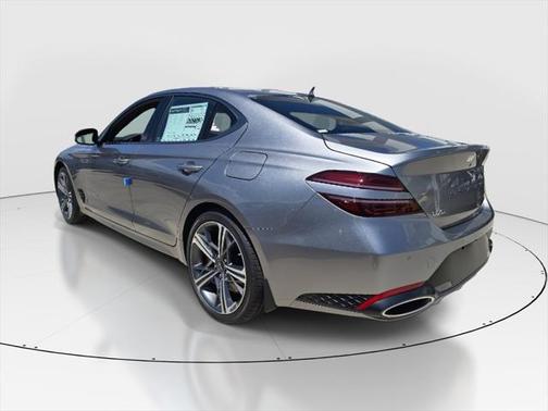 2025 Genesis G70 2.5T RWD
