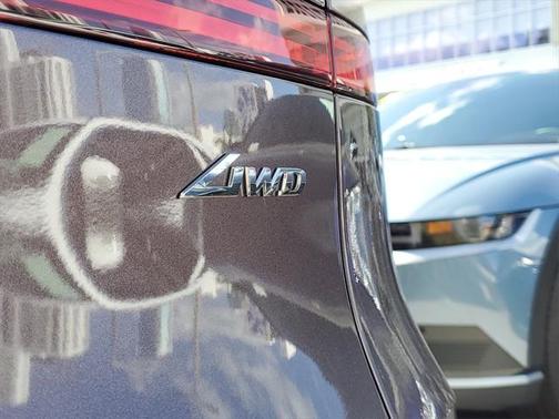2023 Genesis GV70 2.5T AWD