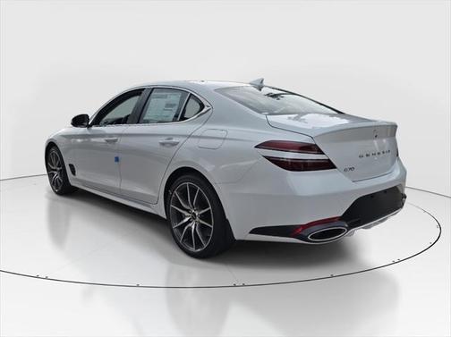 2025 Genesis G70 2.5T RWD