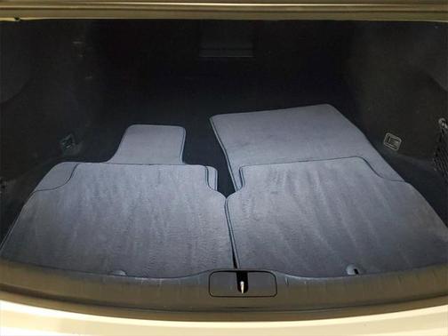 2022 Genesis G80 2.5T RWD