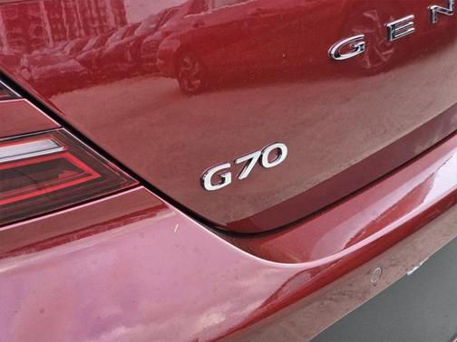 2025 Genesis G70 2.5T RWD