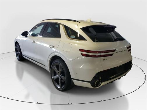 2023 Genesis GV70 2.5T AWD