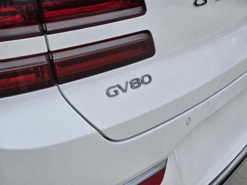 2025 Genesis GV80 2.5T
