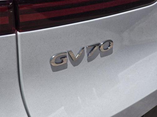2026 Genesis GV70 2.5T