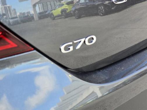 2025 Genesis G70 2.5T RWD
