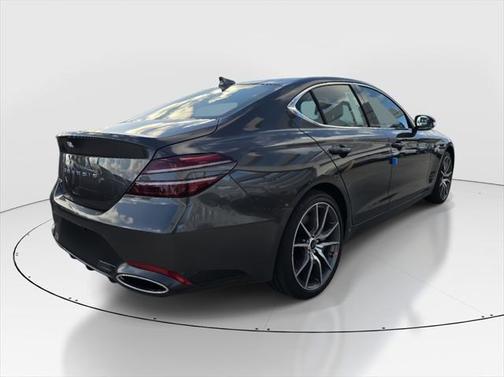 2025 Genesis G70 2.5T RWD