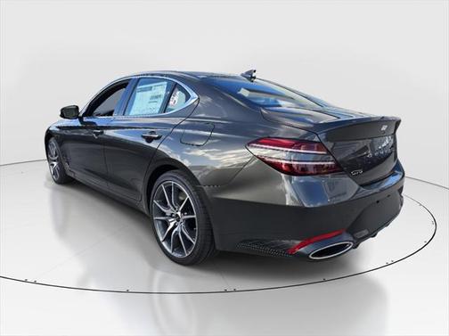 2025 Genesis G70 2.5T RWD