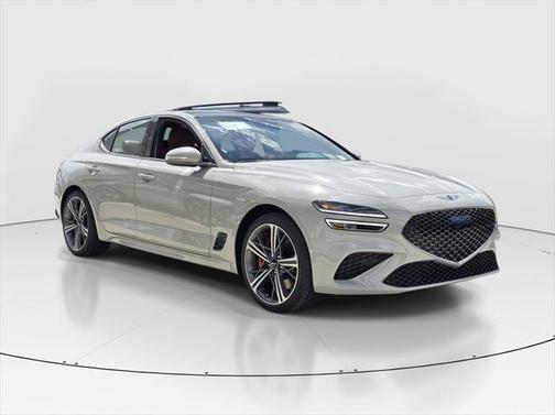 2025 Genesis G70 2.5T RWD