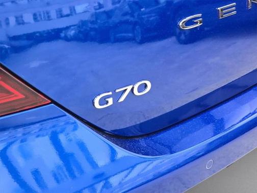 2025 Genesis G70 2.5T RWD