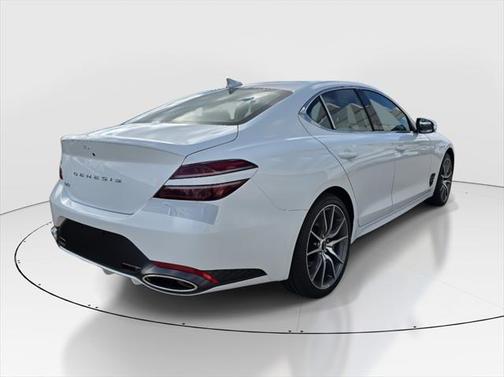 2025 Genesis G70 2.5T RWD