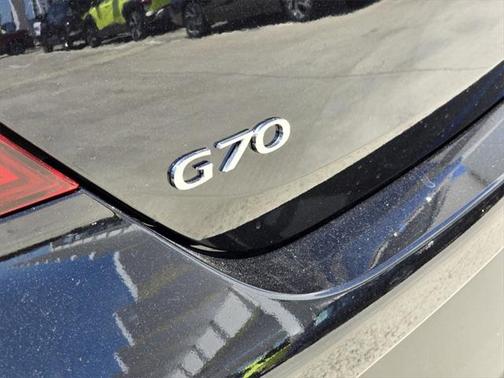 2025 Genesis G70 2.5T RWD