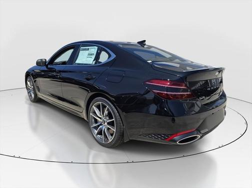 2025 Genesis G70 2.5T RWD