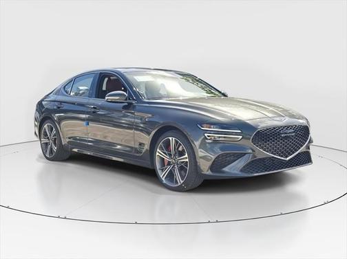 2025 Genesis G70 2.5T RWD