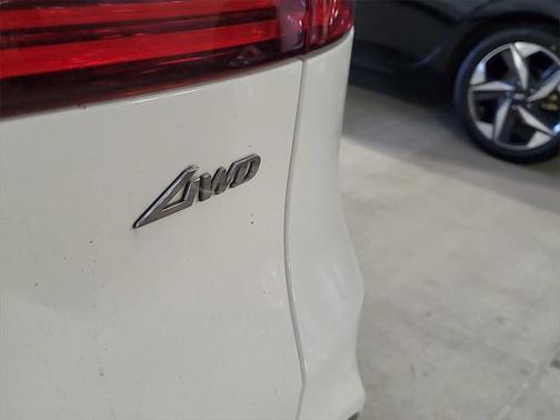 2022 Genesis GV70 2.5T AWD
