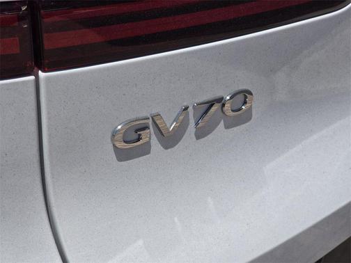 2026 Genesis GV70 2.5T Advanced
