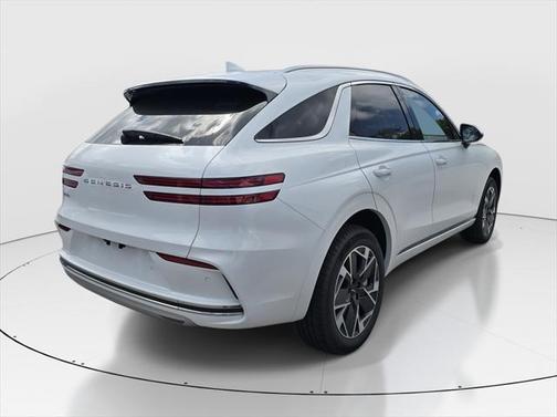 2026 Genesis Electrified GV70 Standard