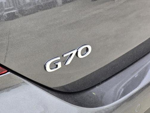 2025 Genesis G70 3.3T RWD Sport Advanced