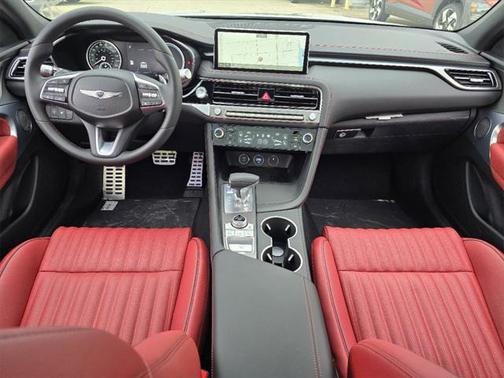 2025 Genesis G70 2.5T RWD