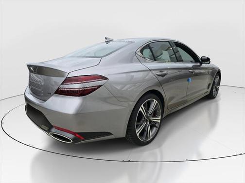 2025 Genesis G70 2.5T RWD