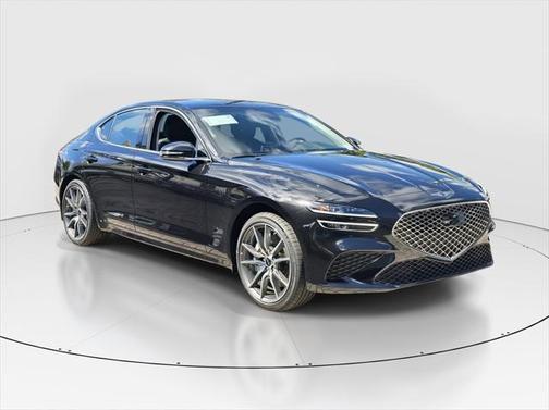 2025 Genesis G70 2.5T RWD