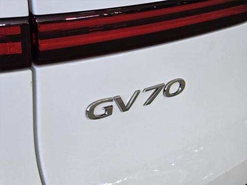 2022 Genesis GV70 2.5T AWD