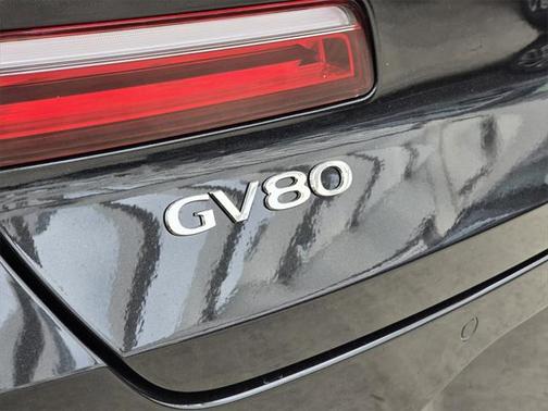 2025 Genesis GV80 2.5T