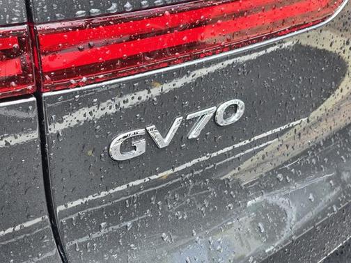 2026 Genesis GV70 3.5T Sport Advanced