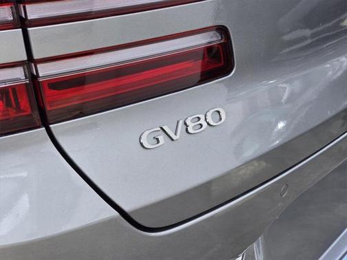 2025 Genesis GV80 2.5T