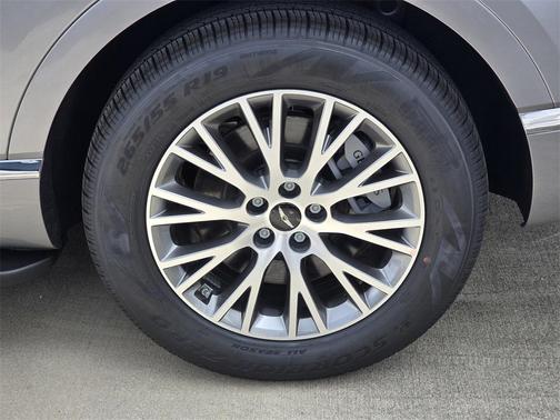 2026 Genesis GV80 2.5T