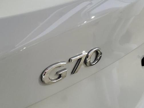 2020 Genesis G70 3.3T RWD