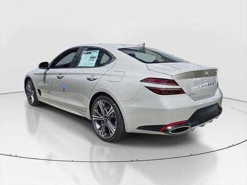 2025 Genesis G70 2.5T RWD