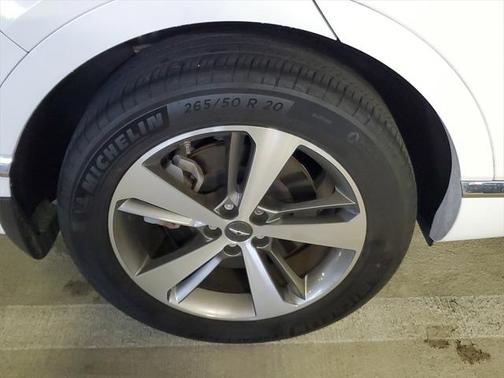 2023 Genesis GV80 2.5T