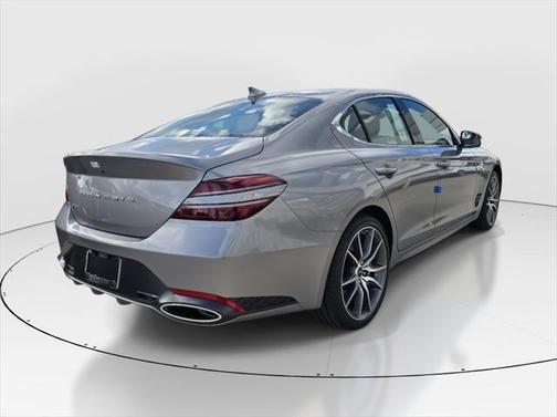 2025 Genesis G70 2.5T RWD