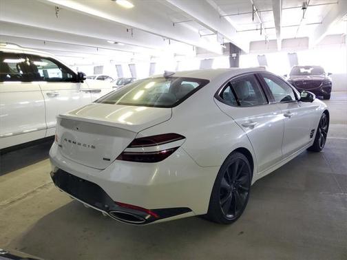 2023 Genesis G70 3.3T RWD