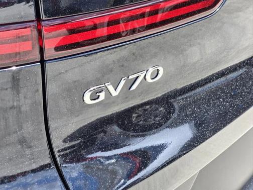 2025 Genesis GV70 2.5T AWD