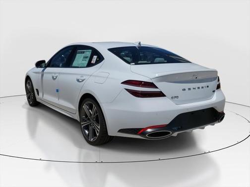 2025 Genesis G70 3.3T RWD Sport Advanced