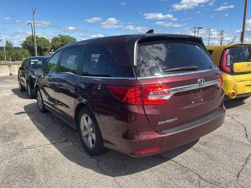 Maroon 2018 Honda Odyssey EX-L