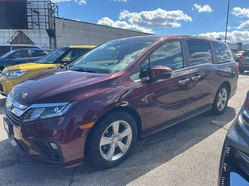 Maroon 2018 Honda Odyssey EX-L
