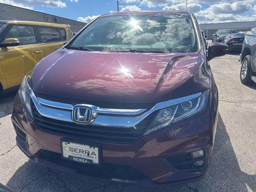 Maroon 2018 Honda Odyssey EX-L
