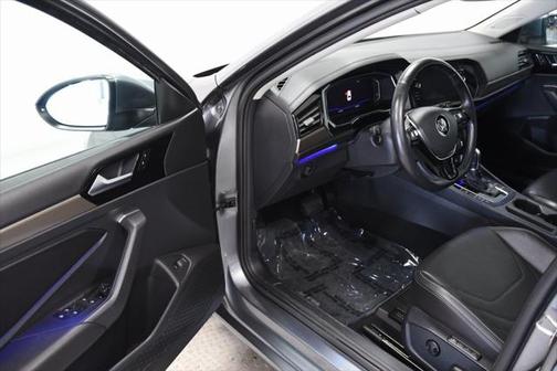 2019 Volkswagen Jetta 1.4T SEL Premium