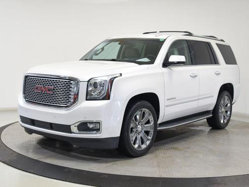 White Frost Tricoat 2016 GMC Yukon Denali