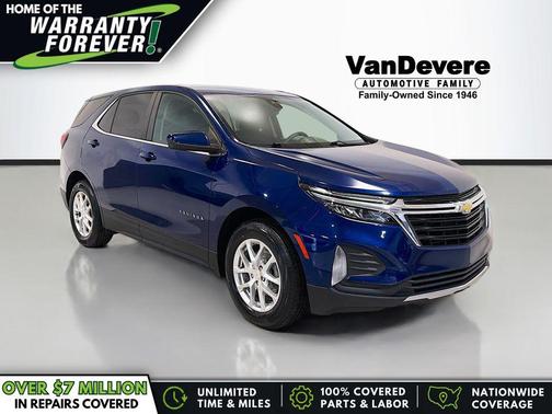 Blue Glow Metallic 2022 Chevrolet Equinox 1LT