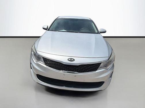Sparkling Silver 2018 Kia Optima LX