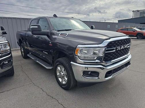 Granite Crystal Metallic Clearcoat 2024 RAM 2500 Big Horn